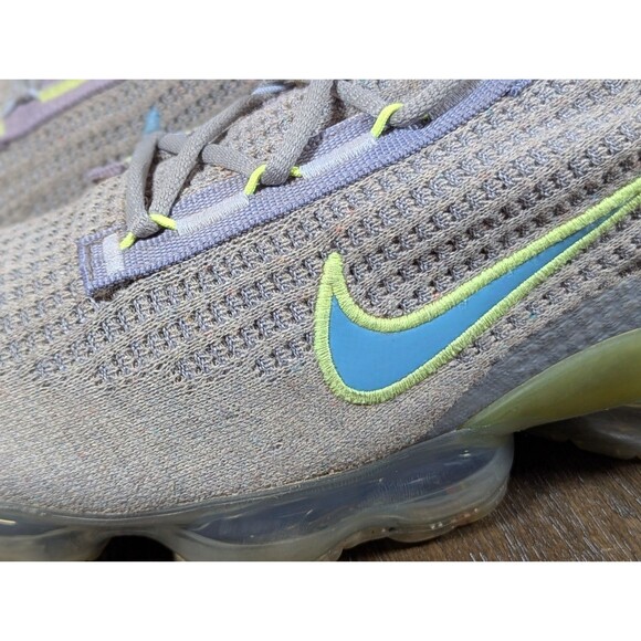 Nike Air Vapormax DH4084-003 Running Sneaker Shoes Mens 9 Gray Neon Green Knit - Picture 3 of 16